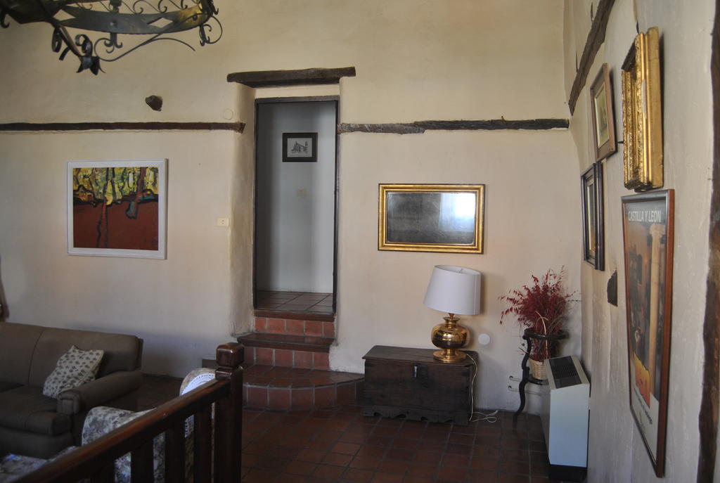 El Meson De Castrojeriz Hotel Zewnętrze zdjęcie